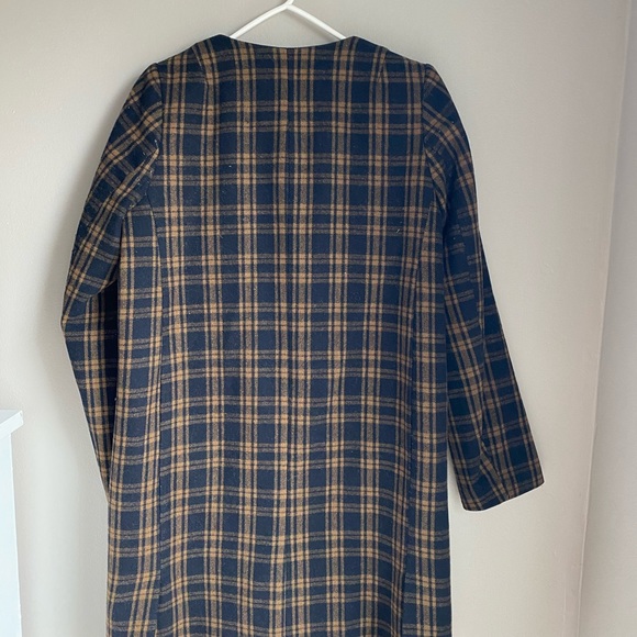 2 for $60 Classic cut H&M fall jacket - Picture 3 of 3